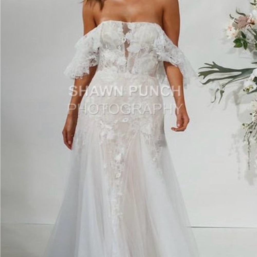 Willowby Watters Mackinnon 54714 Wedding Gown Dress Size 6 romantic boho EUC